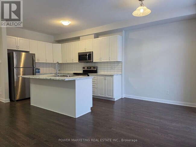 Photo du bâtiment - 105 Natare Pl