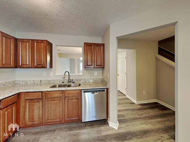Foto del edificio - 2696 Creek Mill Ln