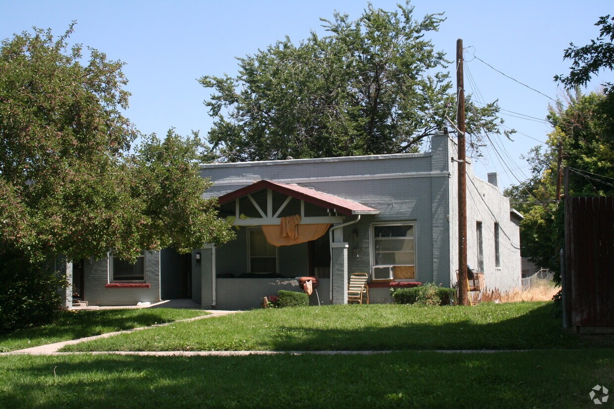 Primary Photo - 3318 Clayton St