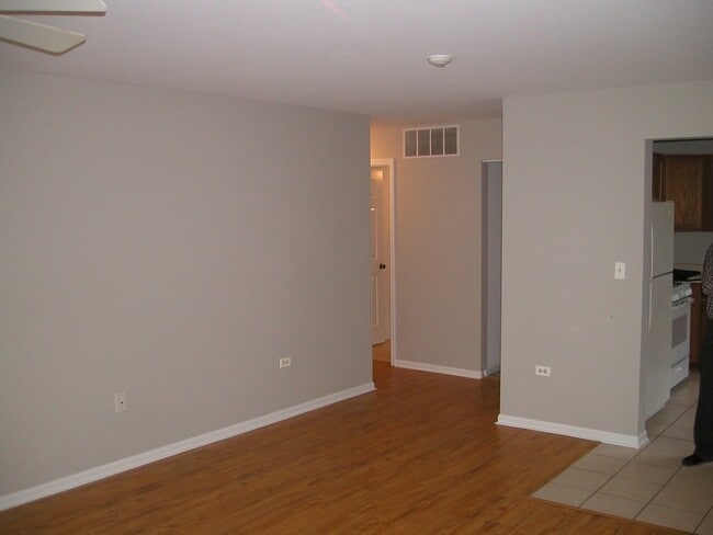 Building Photo - 2211 Waterleaf Ct