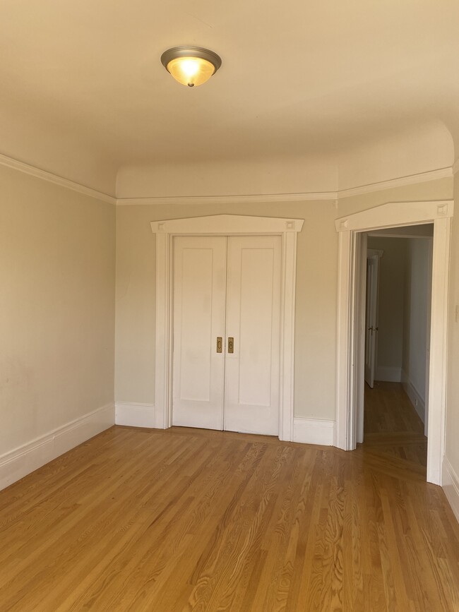 Transition to bedroom- Sliding doors - 1708 Filbert St