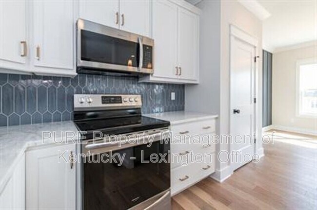 Building Photo - 1440 Saddle Club Way