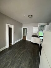 Building Photo - 3218 H St