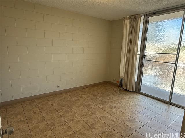 Building Photo - 1111 Hoolai St