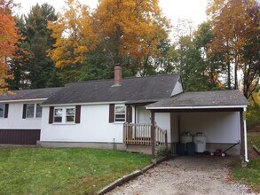 Building Photo - 28 Johnson St