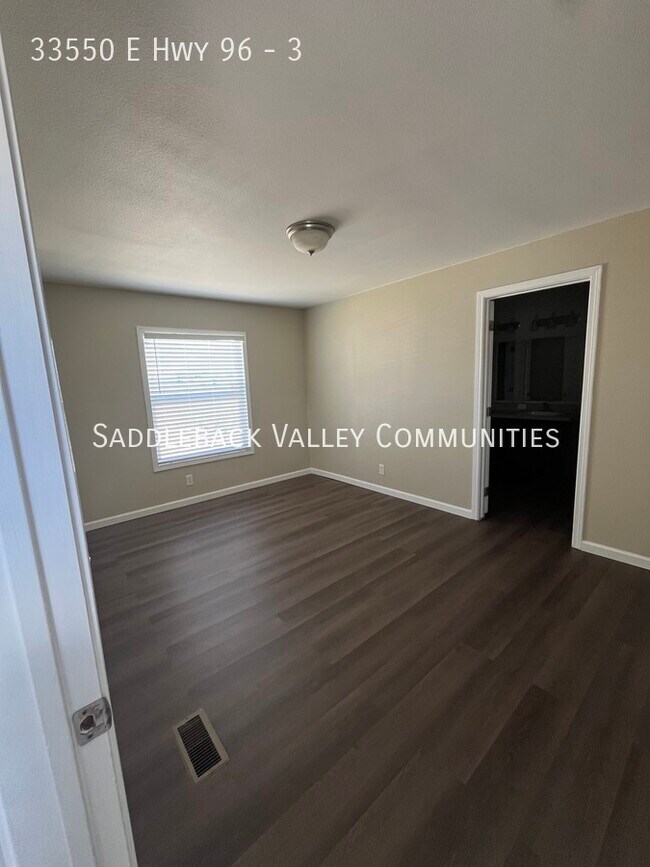 Foto del edificio - 33550 CO-96