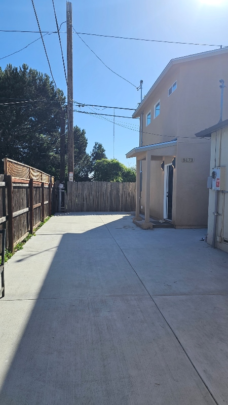 Building Photo - 5173 Palm St