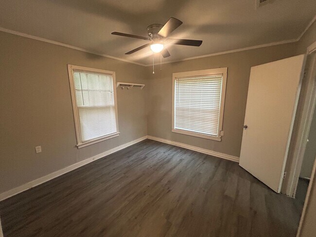 Foto del edificio - Cozy 2 bedroom in North Waco