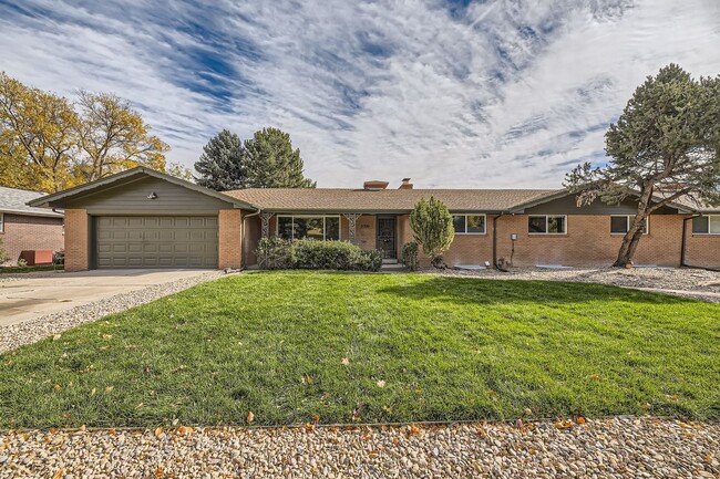 Building Photo - 3332 Yarrow Ct