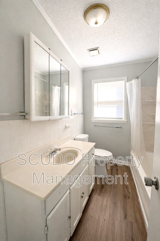 Foto del edificio - 12509 E 53rd St