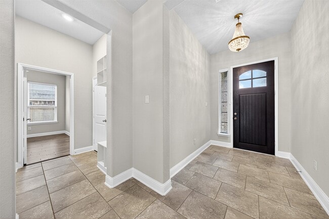 Building Photo - 19202 Presa Canyon Dr