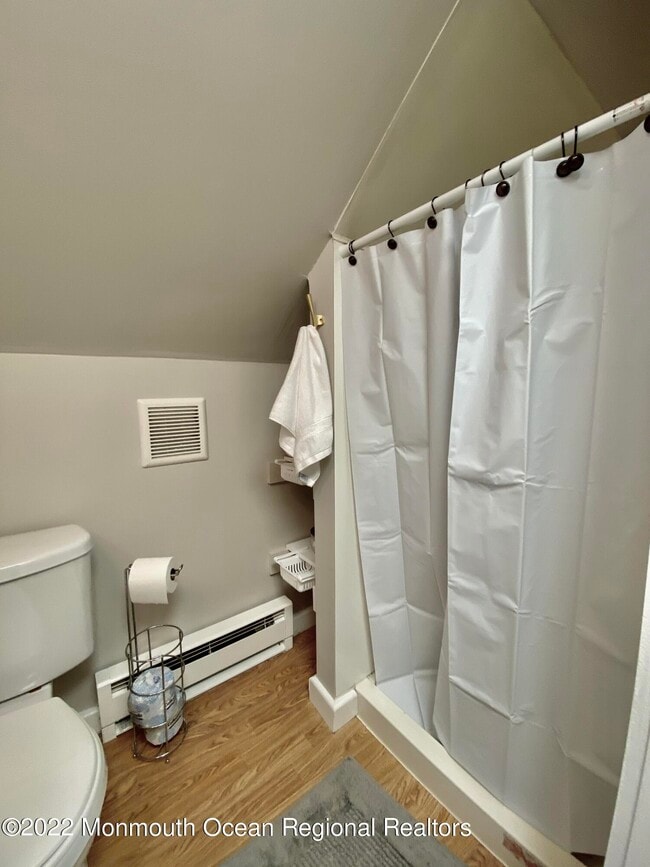 Foto del edificio - 409 Sixth Ave