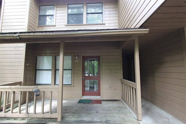 Building Photo - 22 Sawmill Grove Ct