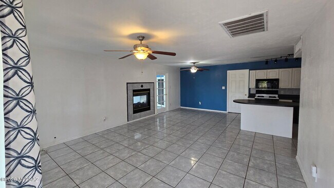 Building Photo - 4050 S Kostka Ave