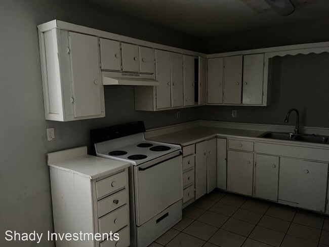 Building Photo - 3 br, 2 bath House - 7012A West Holtdale Ln