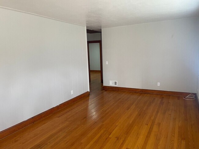 Foto del edificio - 4 Bedroom House