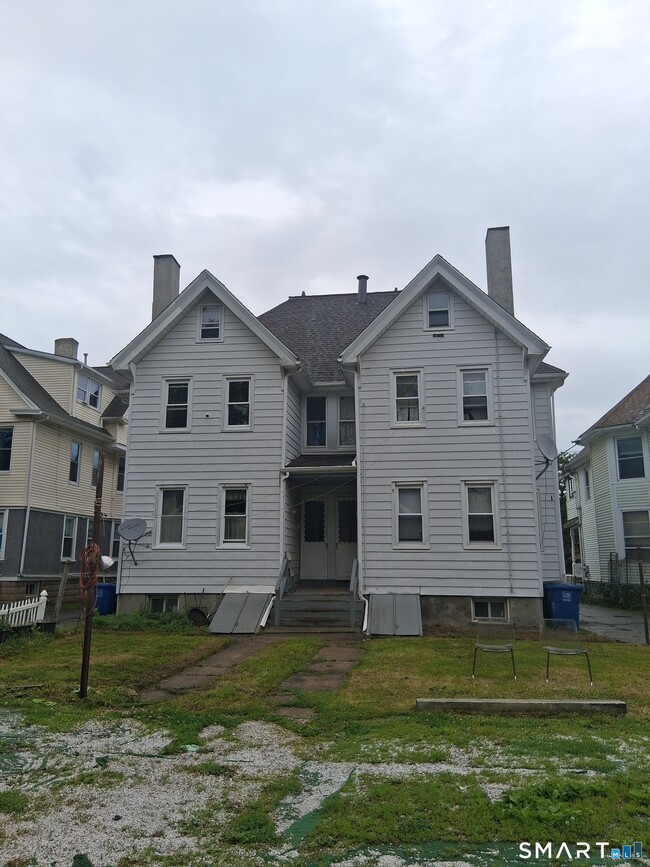 Building Photo - 137 Sherwood Ave