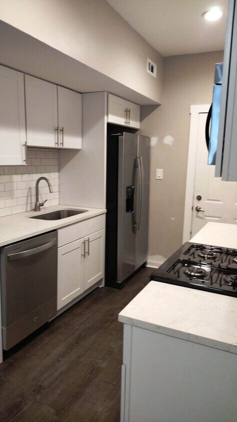 Foto principal - 1737 W Wallen Ave