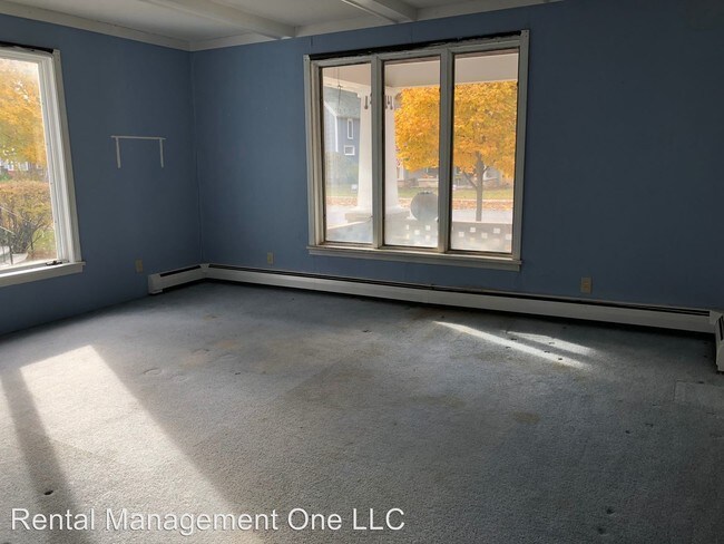Building Photo - 2 br, 1 bath Apartment - 811 Union St