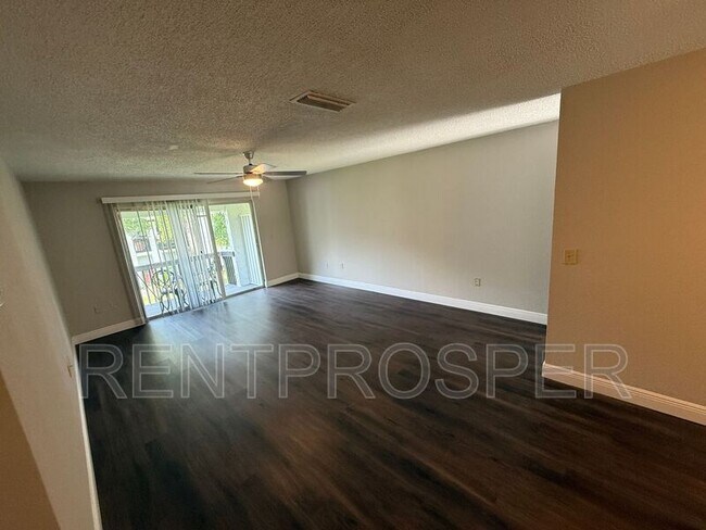Building Photo - 4263 S Semoran Blvd