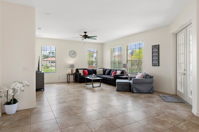 Foto del edificio - 4780 S Polderland Way