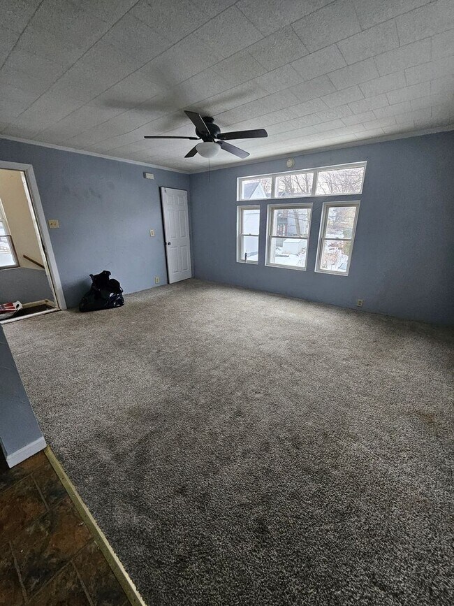 Foto del edificio - 652 E 4th St