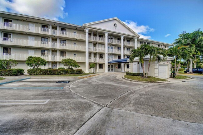 Foto del edificio - 2601 Village Blvd