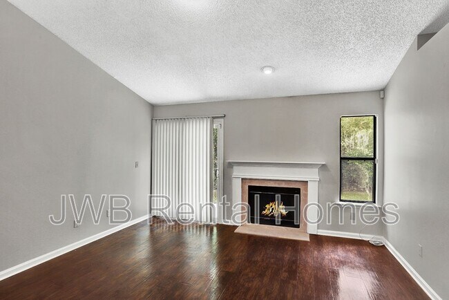 Foto del edificio - 11771 High Plains Dr E