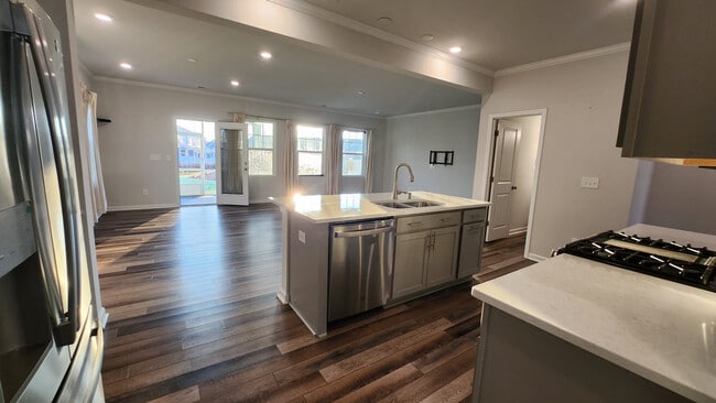 Building Photo - Room in Townhome on Mezzo Ln