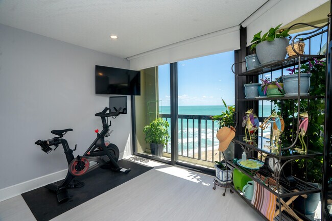 Foto del edificio - 9500 S Ocean Dr