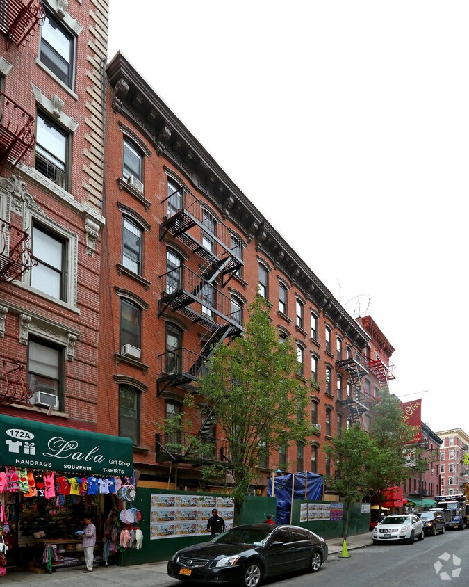 Primary Photo - 170 Mulberry St