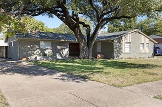 Building Photo - 8619 Banff Dr