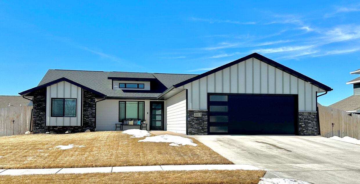 3015 Olive Grove Ct, Rapid City, SD 57703 House for Rent in Rapid