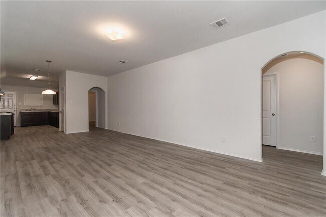 Foto del edificio - 7618 Merrylands Dr
