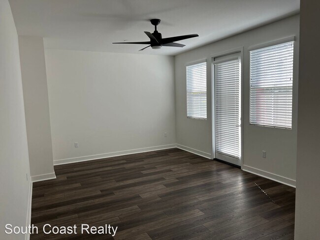 Building Photo - 3 br, 3 bath House - 5673 Surfrider Way 103