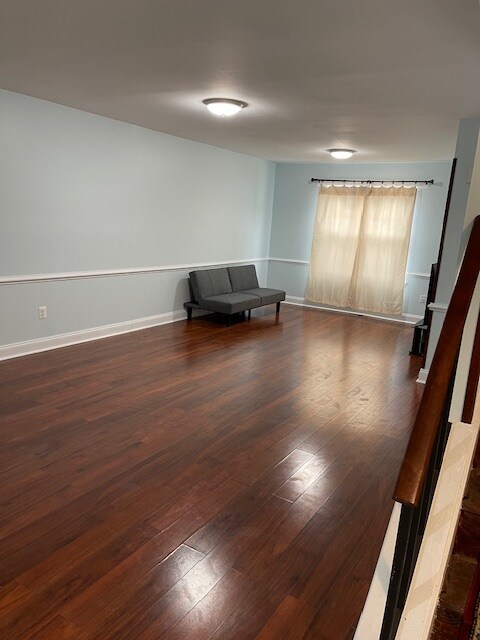 Building Photo - 118 Aspen Ct