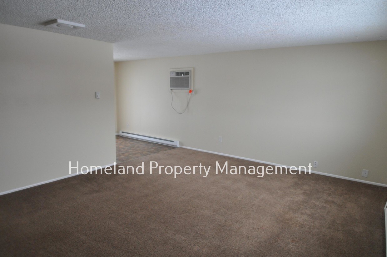 Foto principal - 15202 E 8th Ave