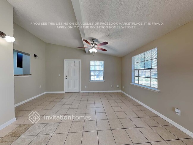 Building Photo - 104 Ramblewood Dr