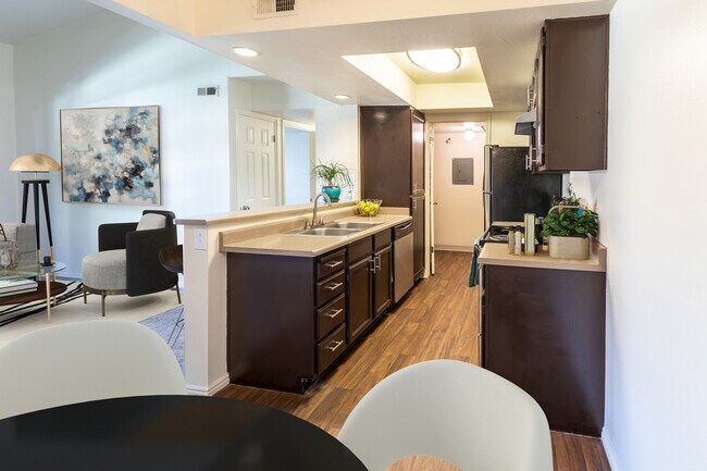 Shadowbrook Apartments Apartments West Valley City, UT