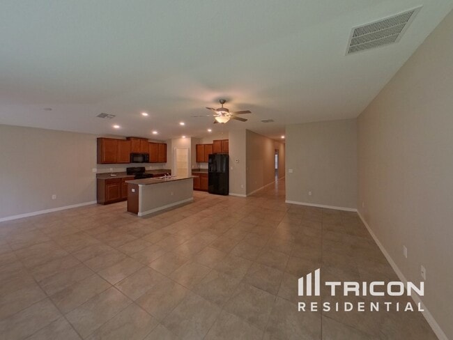 Building Photo - 7030 Wiseman Run Dr