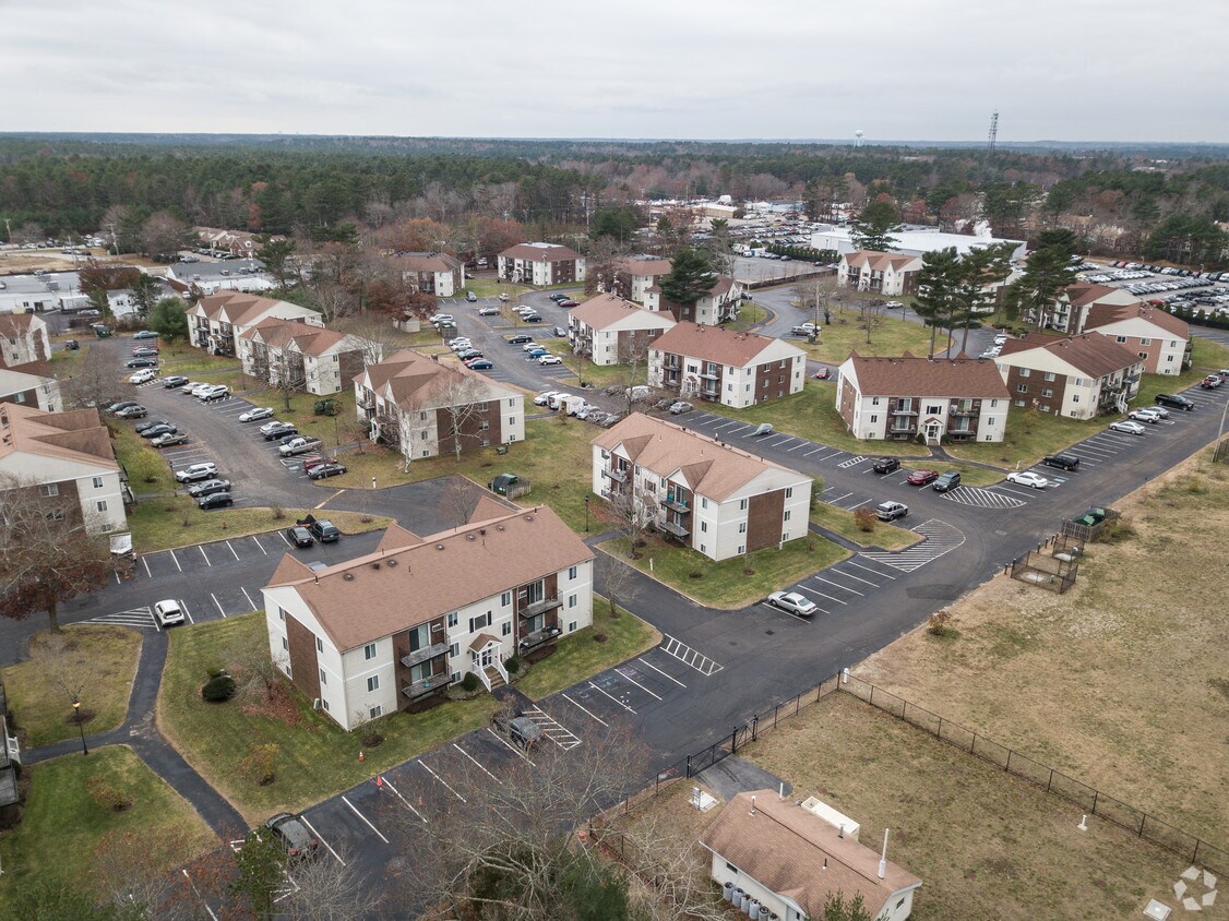 Village at Marshfield Rentals in Marshfield at 738 Plain St Marshfield