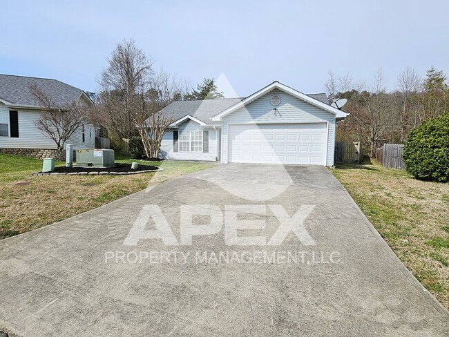 Foto del edificio - 8705 Trapper Ln