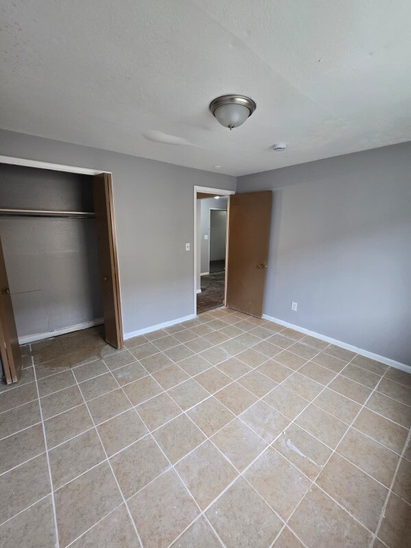 Foto del edificio - 1885 Taylor Rd