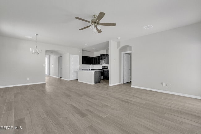 Building Photo - 12260 Desert Wolf Ave