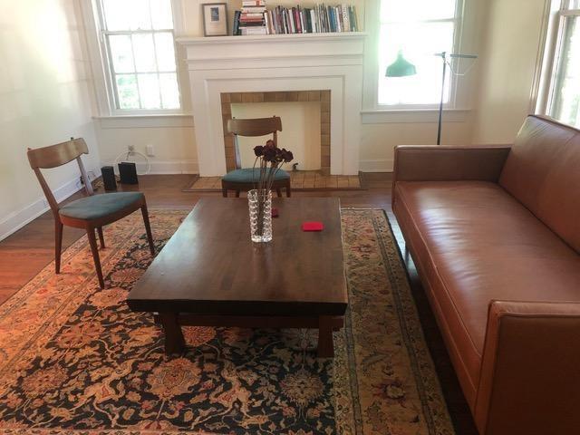 Foto del edificio - 609 Carolyn Ave