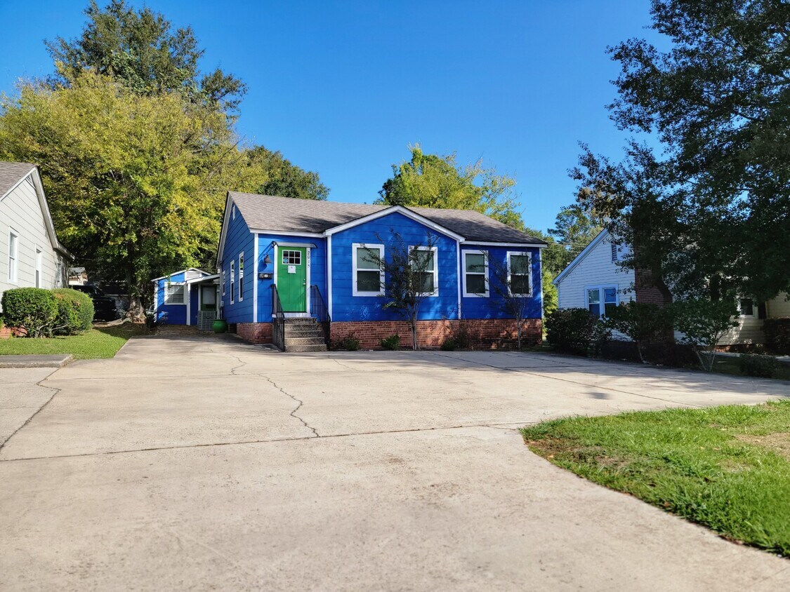 Photo - 2015 Hardy St (Hattiesburg, MS)
