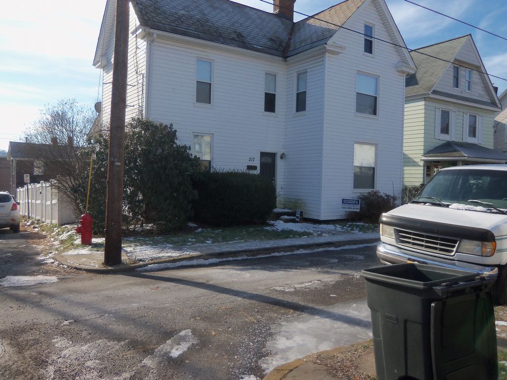 Primary Photo - 217 Federal St