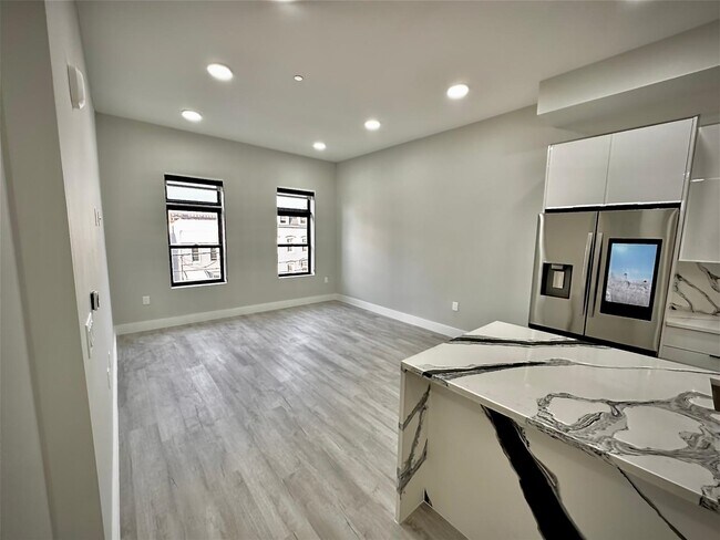 Foto del edificio - 187 Culver Ave