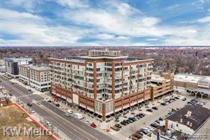 Foto principal - 350 N Main St