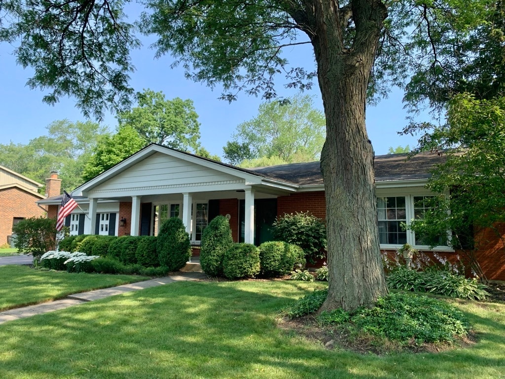 1520 Chapel Ct, Northbrook, IL 60062 House Rental in Northbrook, IL